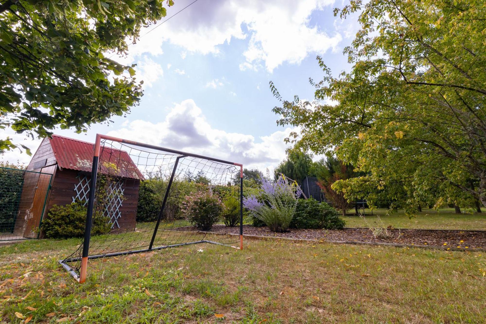 L'Atelier Des Reves, Maison Avec Piscine Privee Meusnes Exterior foto